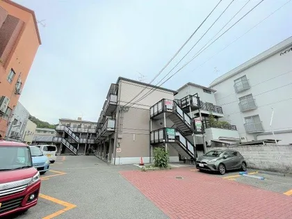 大阪府箕面市箕面5丁目【アパート】の外観