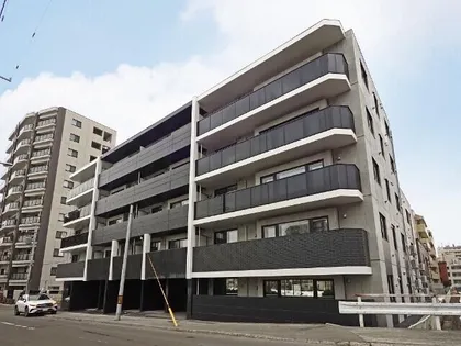 アルファスクエア宮の森3条の画像