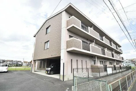 メルベーユ川畔の画像