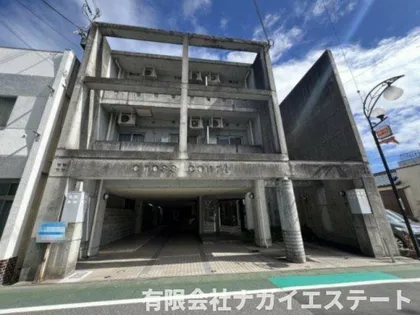 クロスコートの画像