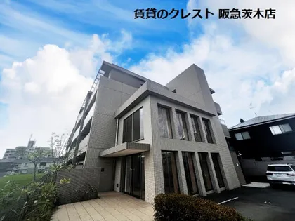 クレセントコートの画像