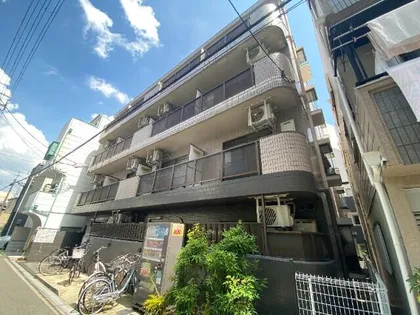 京和マンション【4階】の外観