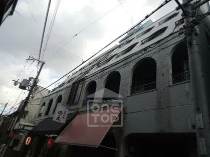 シャトーポポ【4階】の外観