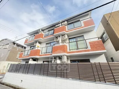 本丸ハイツの画像