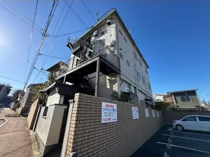 澤マンション【203号室】の外観