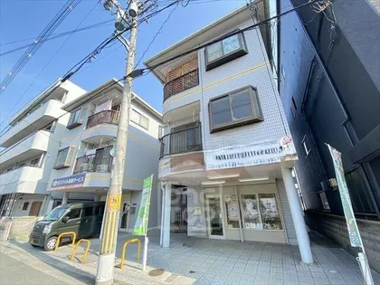 ホワイトハウス小柳の画像