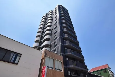 大阪府大阪市福島区海老江7丁目【マンション】の外観