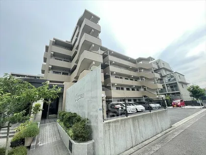 セレッソ【2階】の外観