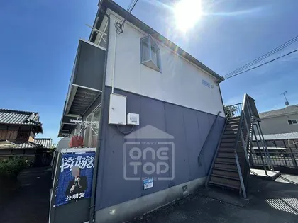 フラットNの画像