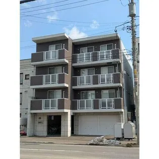 グランラヴィーヌ円山【4階】の外観