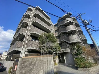 マーコート【3階】の外観