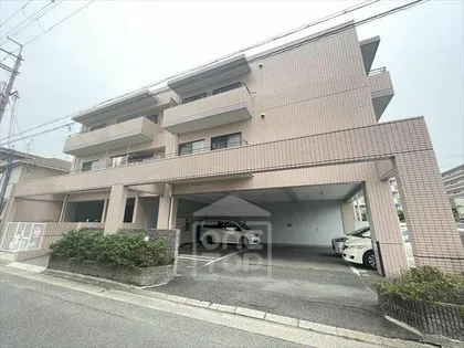 ミューズコート【2階】の外観