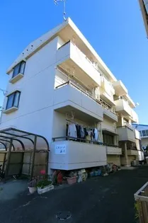 エスコート藤本【201号室】の外観