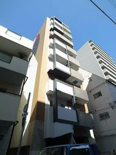 ユリシス新神戸【2階】の外観