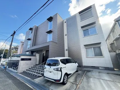 GRAN EIGHT KOSHIEN TOZAKIの画像