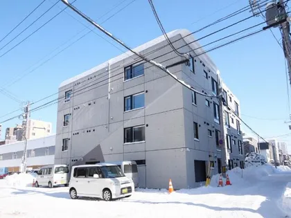 ハイヒルズ【3階】の外観