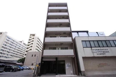 ウイステリア名城【5階】の外観