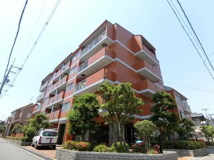 セントポリス【3階】の外観