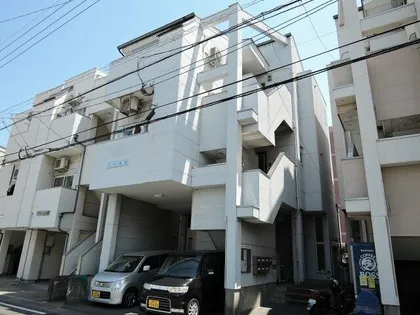 ベル西新【2階】の外観