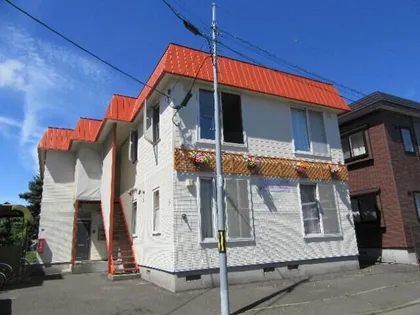 メゾンアベニュー【1階】の外観