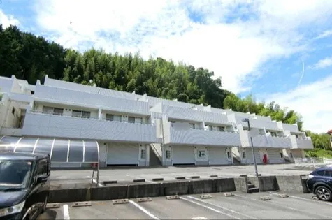 グラニート シャングリラの画像