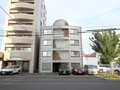 E2ストーリー【2階】の外観