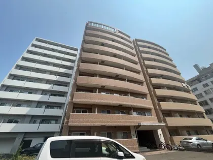 サンティパープ【7階】の外観