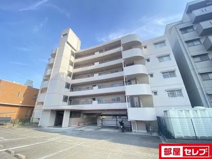 シャンポール鴻の巣の画像