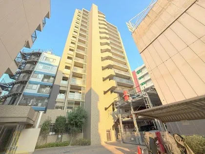 プレサンスロジェ天満橋リバーテラス【1階】の外観