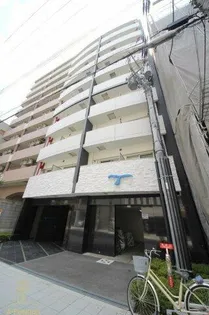 SERENiTE谷四【3階】の外観