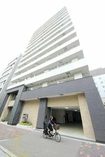 ハビテ靭センターコート【5階】の外観