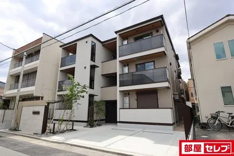 ルヴィータ本陣【103号室】の外観