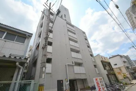 エアリーコート小阪【3階】の外観