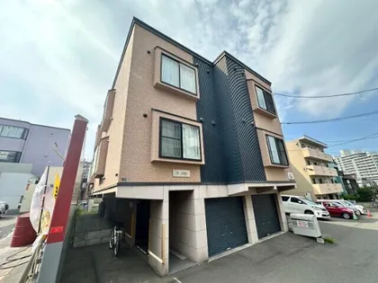 アールヒルズの画像