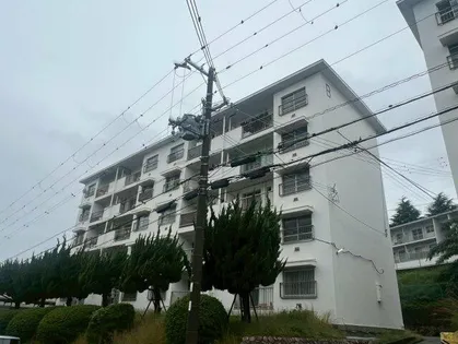 垂水上高丸住宅B棟の画像