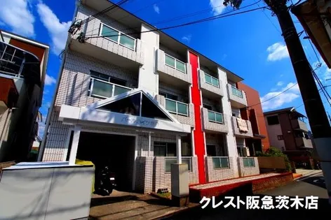 パールハイツ春日の画像