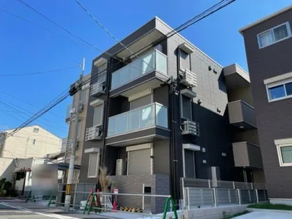 Sereno照ヶ丘【1階】の外観