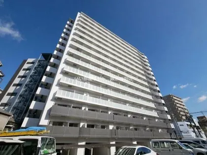 セレニテ福島プリエ【4階】の外観