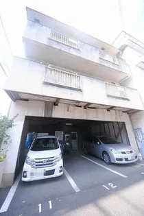 山田マンション新館【2階】の外観