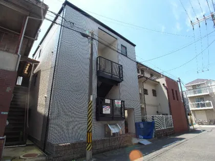 バーンホフ北口【1階】の外観