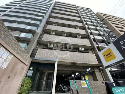 レジデア西本町【10階】の外観