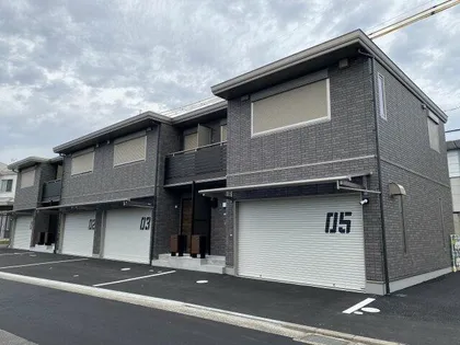 インフィニティ・ベース【1号室】の外観