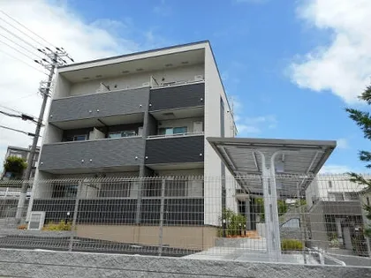 ヒルサイドウエガハラの画像