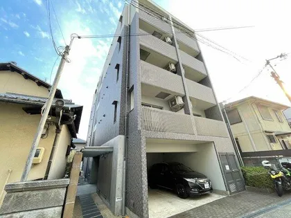 大阪府茨木市片桐町【マンション】の外観