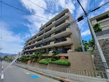 山仁サツキハイツ2の画像