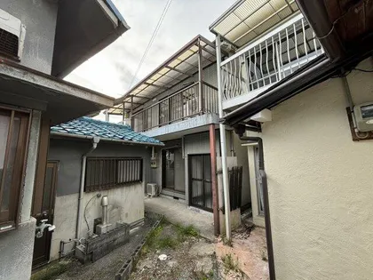 東口アパートの画像