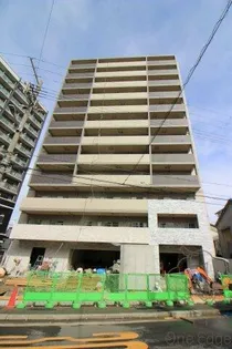 レオンコンフォート新大阪ウインズ【3階】の外観