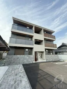 ラ・メゾン・プラム【2階】の外観