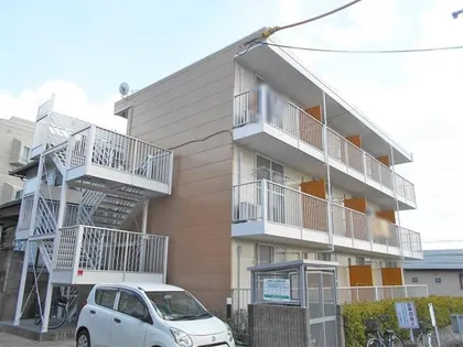 レオパレスmerveille【1階】の外観