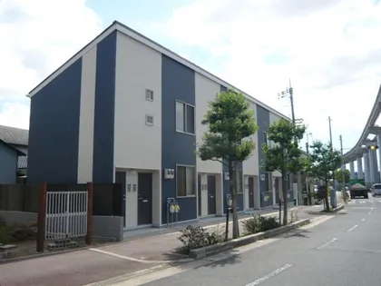 レオネクストプレシャウス【1階】の外観